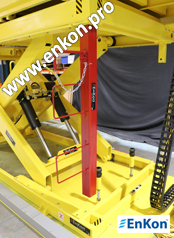v1498_09_enkon_hydraulic_scissor_lift_table_maintenance_stop_with_lockout_tagout_pin